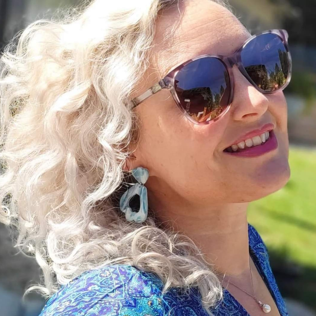 woman glasses 2